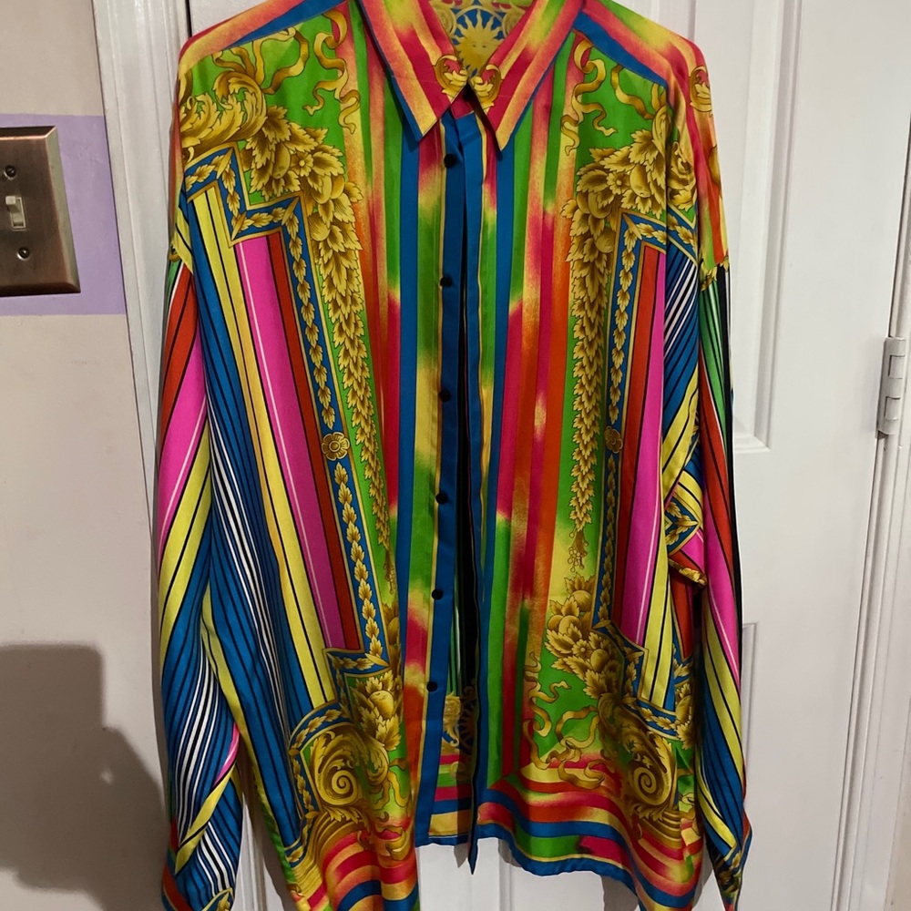 Authentic vintage Gianni Versace shirt unisex size xl